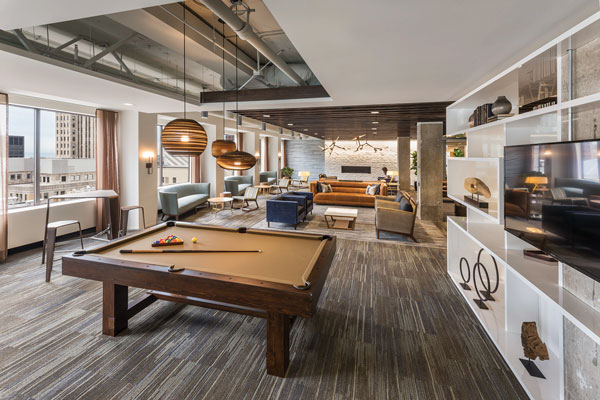 TopFloorLounge