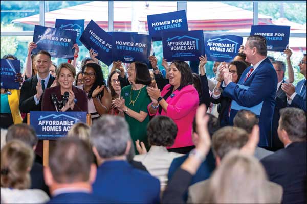AffordableHomesActSigningImage