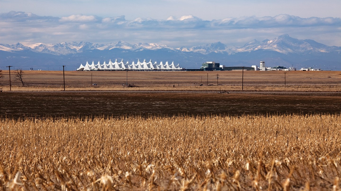 Denver International 810